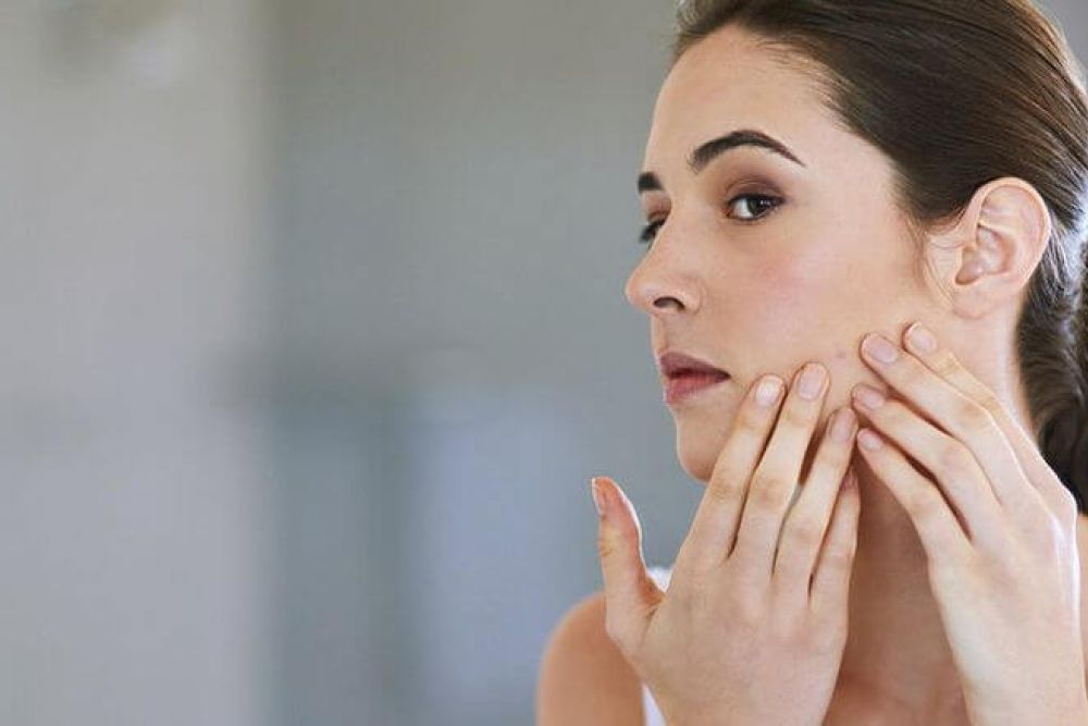 Hangi Vitamin Eksikliği Sivilce ve Ciltte Leke Yapar?